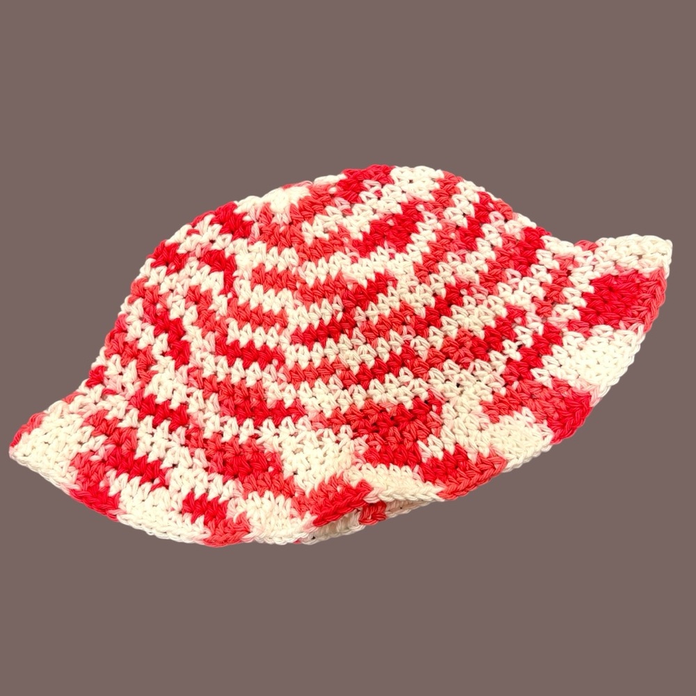 🔅2/$20🔅 Pretty in Pink Crochet Bucket Hat